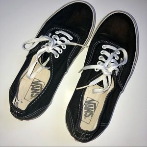 Black vans men size 9 low top men’s women 10.5